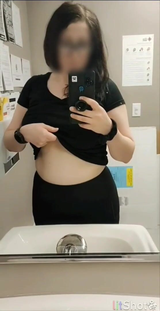 Quick work titty drop