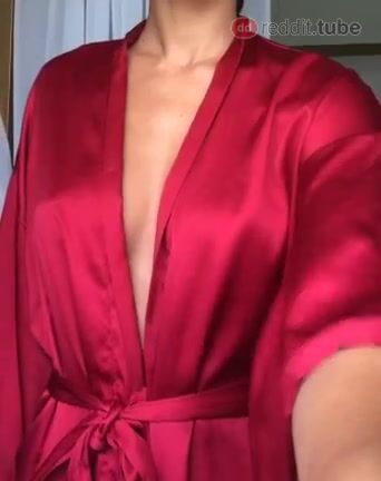 Super hot reveal