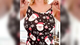 Titty Drop: A little late drop for Xmas but Ho Ho Ho Motherf*ckers ???? #2