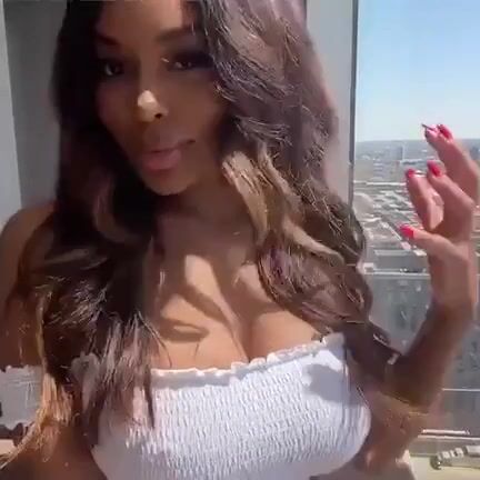 Aubree R Reveal