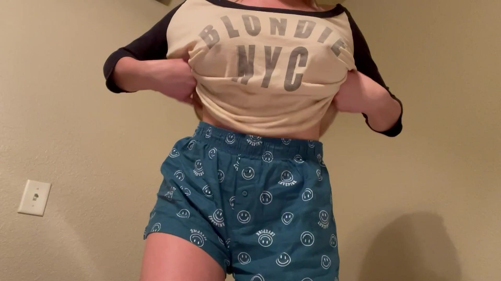 A flash to end your Tuesday