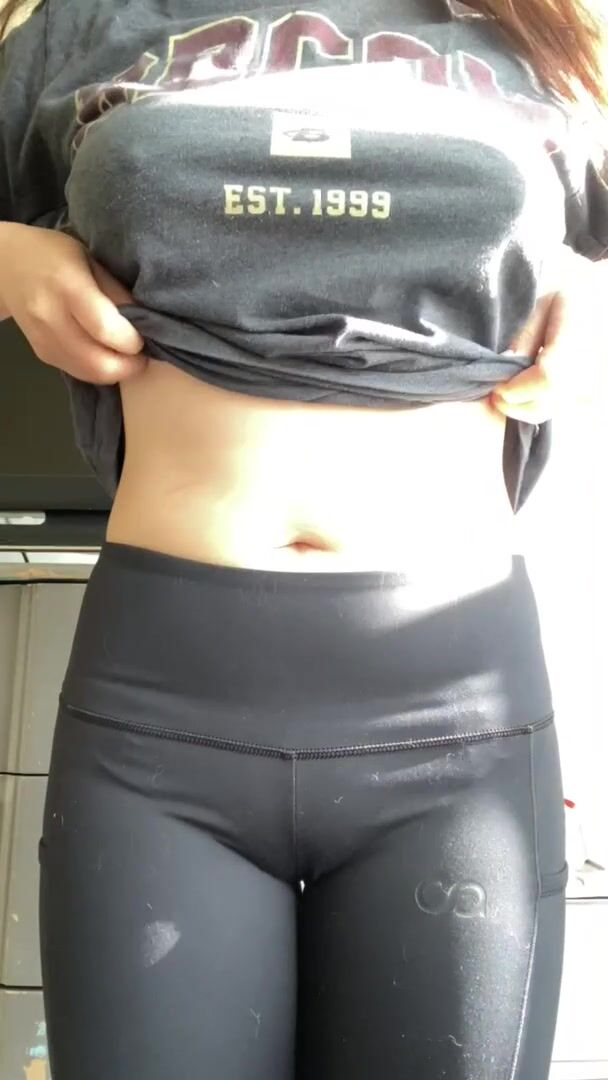 5'0 Vietnamese fuckdoll