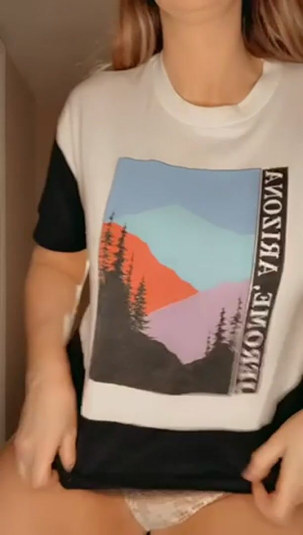 34DDD waiting to be licked & sucked on by you - I seriously love the way that feels