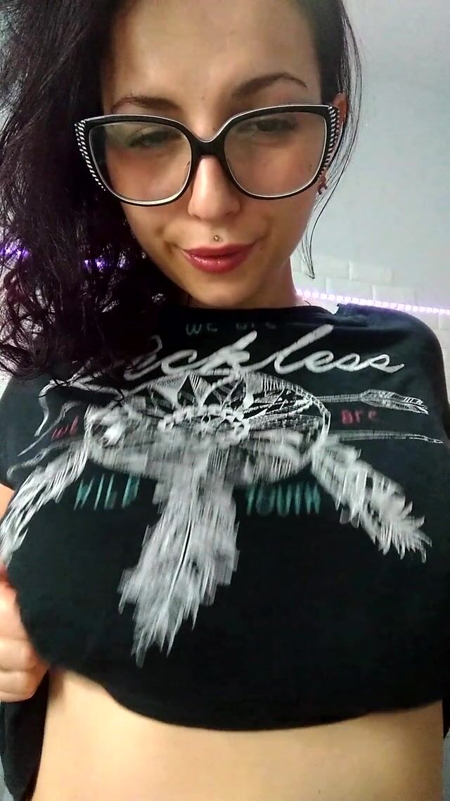 Never showed my face before...hope somebody notice that :P
