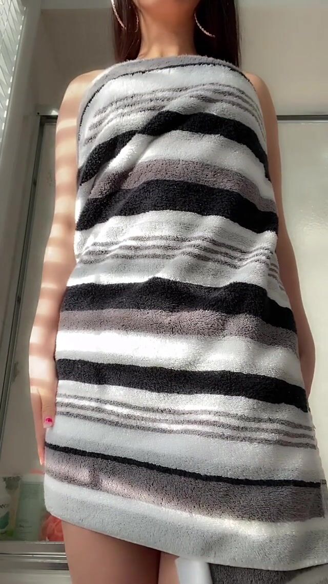 Jumping out of my towel is the perfect way to show you my tits.. right?
