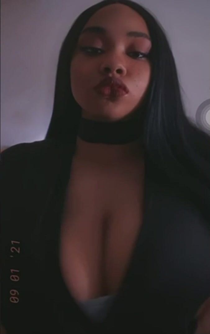 Finish him…blasian GF wins