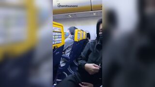 ing my boobs on a full flight ????✈️