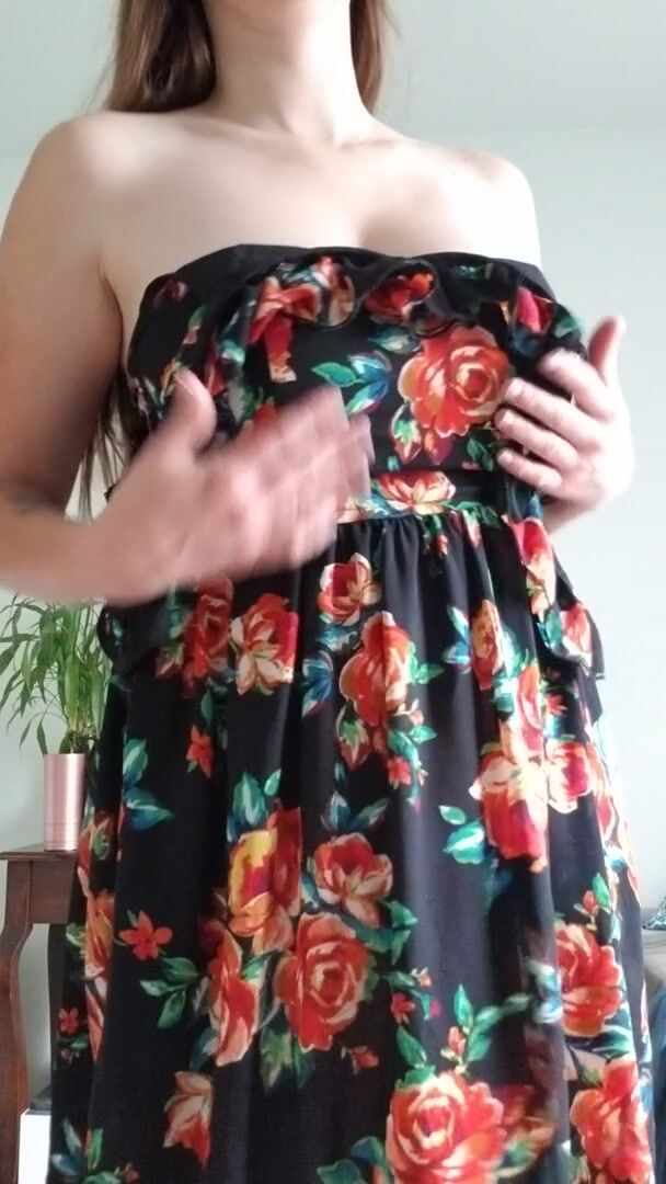 Have I ever shown you guys my favorite sundress?