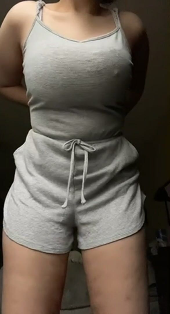 This outfit comes off so easily