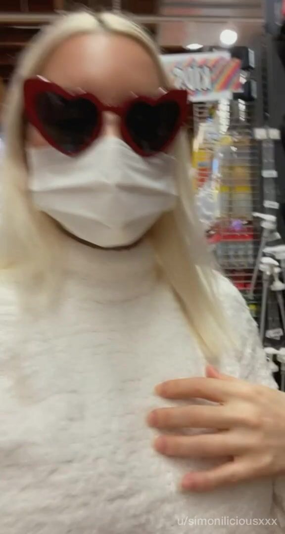 [Flash]ing you at the art store