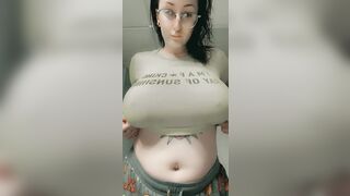 in with my squishy natural 36 i tits ????????