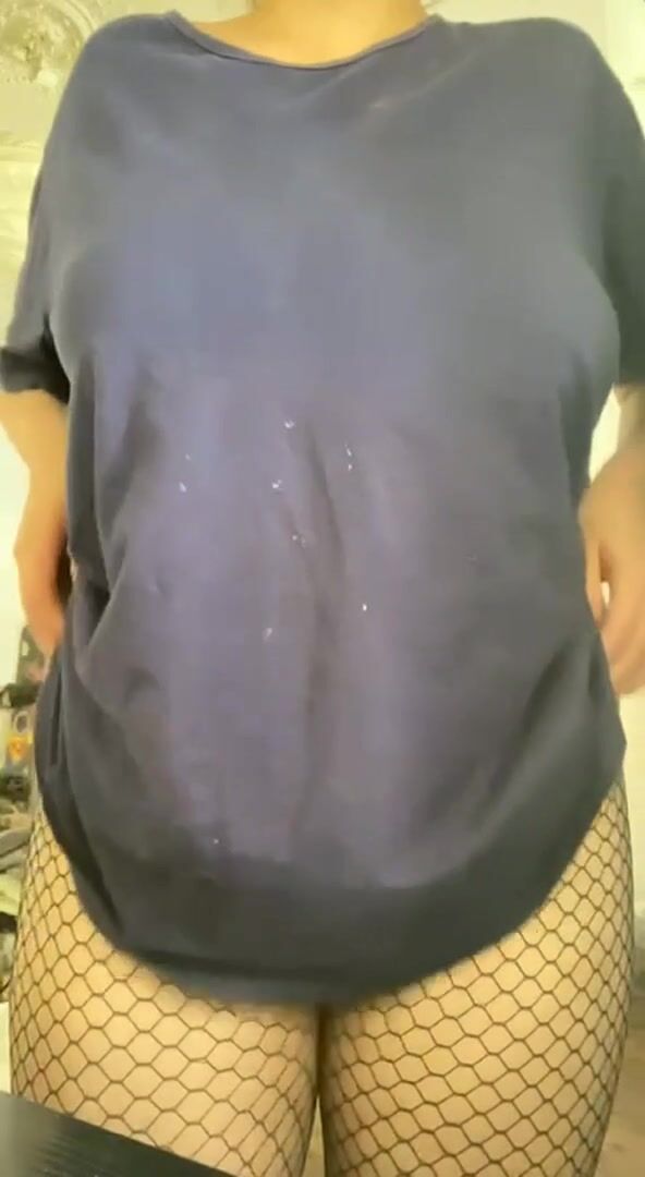 I want to rate your cocks right now pls I’m horny for your cock
