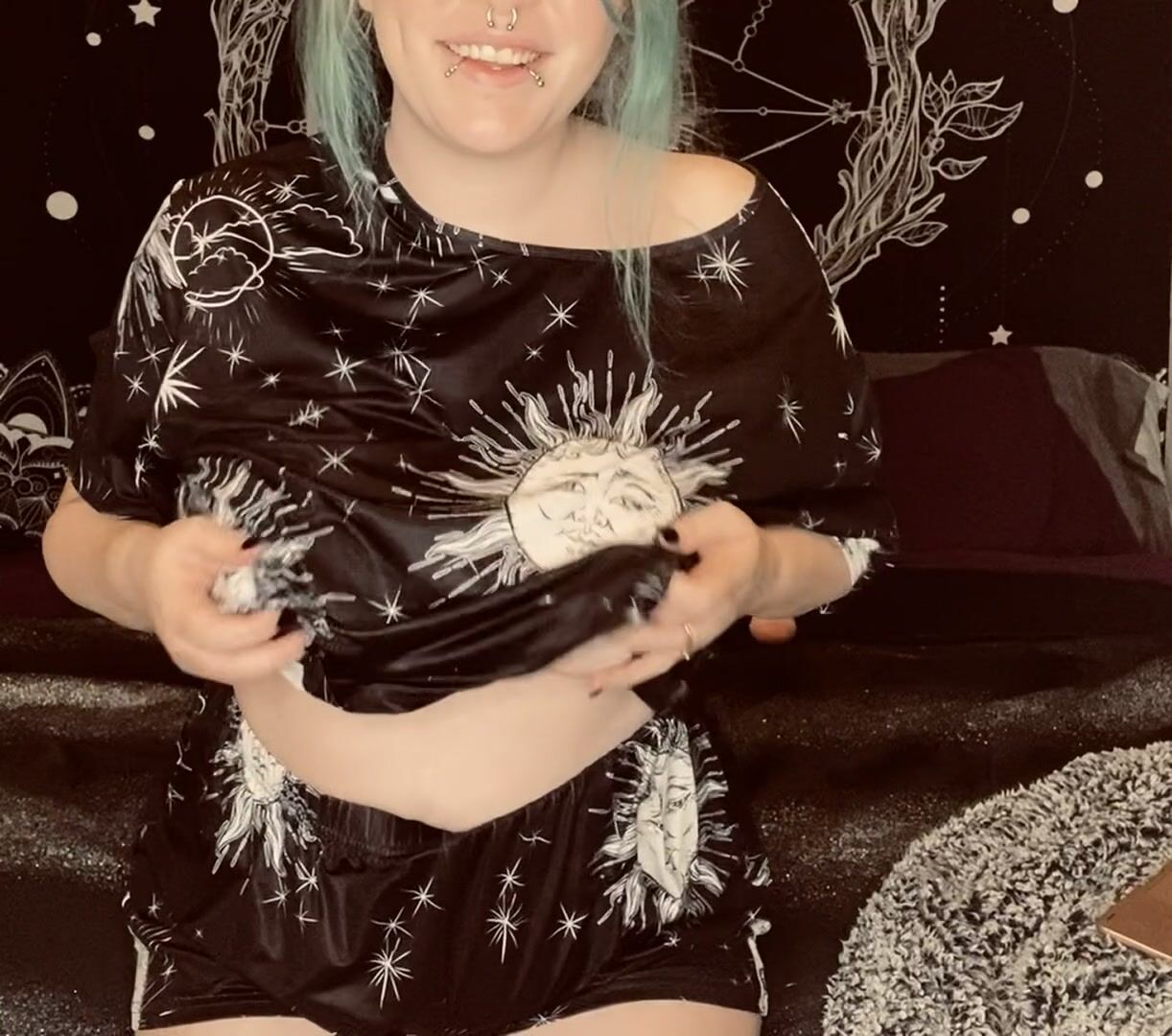 My very first titty drop!! Super nervous!