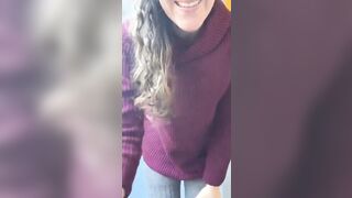 reveal under my sweater ????