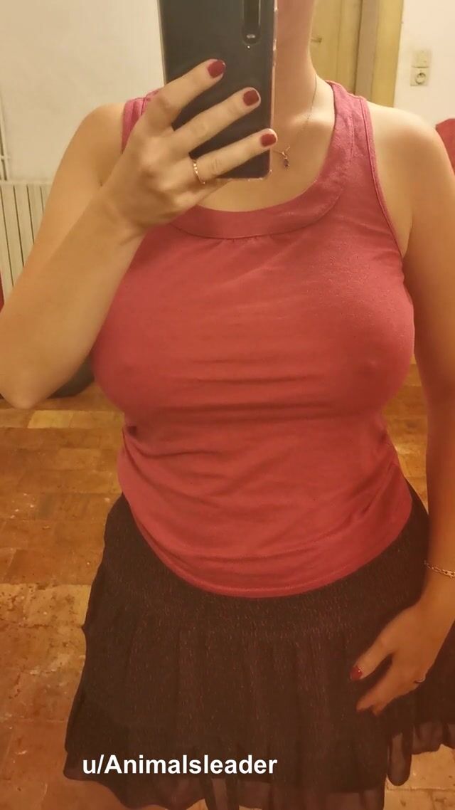 This gif has not been very successful despite an appearance of my boobs. But here you guys should like it :p