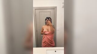 Titty Drop: Happy Monday ???? Should i post another for Titty drop Tuesday? #2